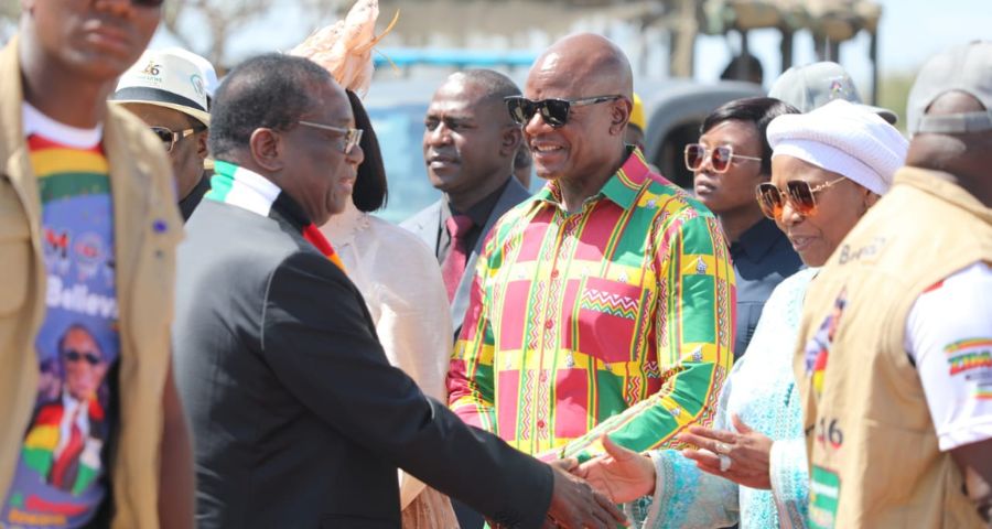 President Mnangagwa arrives at Mahetshe Primary School in Maphisa for Children’s Party