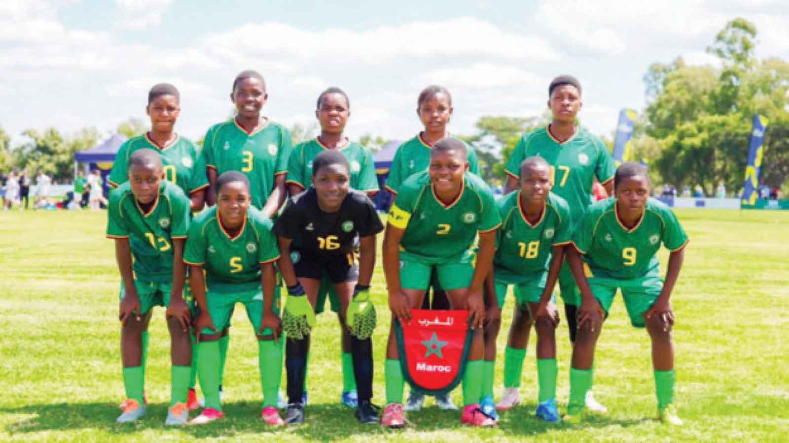 Zim eye semis after opening draw