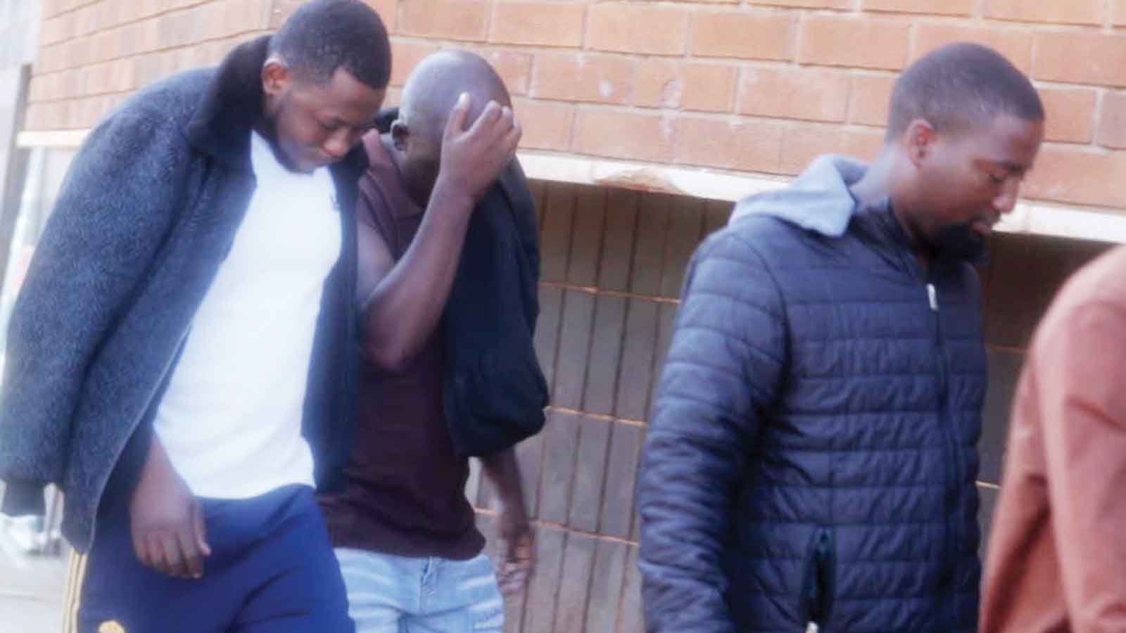 HARARE CBD FOREX DEALERS NABBED, POLICE RECOVER US$46K