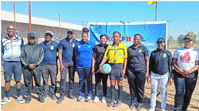 KORFBALL CRAZE, BYO BUZZ! . . . mixed sport magic lands in city