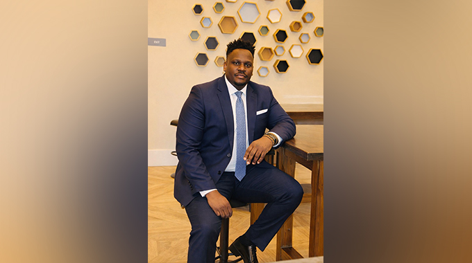 Prince Phiri’s Uyingcwele Baba tops local radio charts