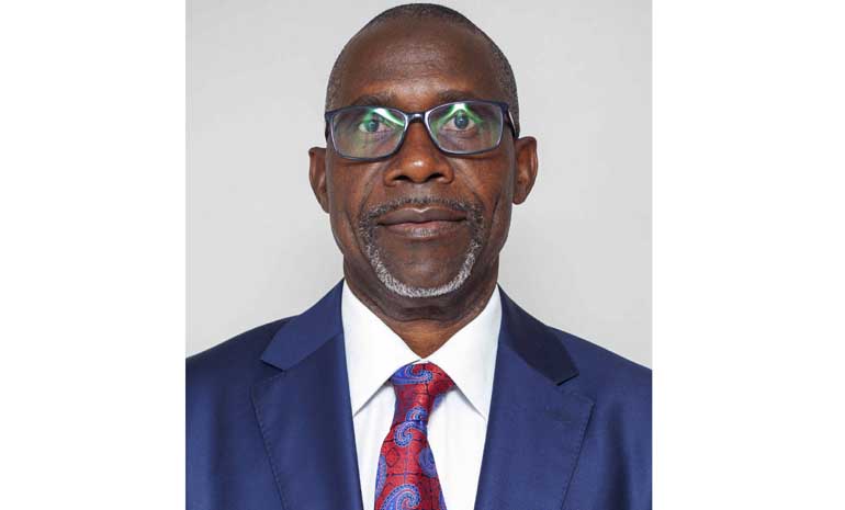 Dr Douglas Zimbago