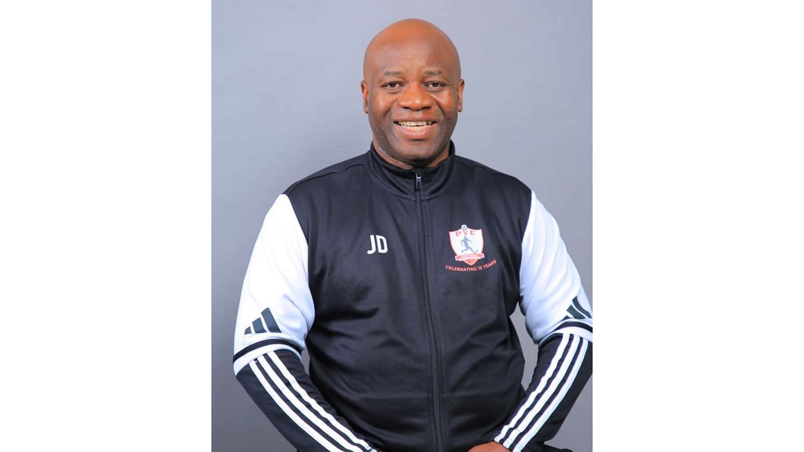 UK-based scout Dzapasi gives his thumbs up to ZIFA, Tembo