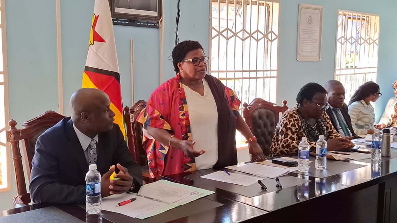 Minister Chombo, Chegutu district councils thrash out service delivery issues