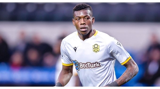 Agony for Hadebe, glory  in sight for Msendami