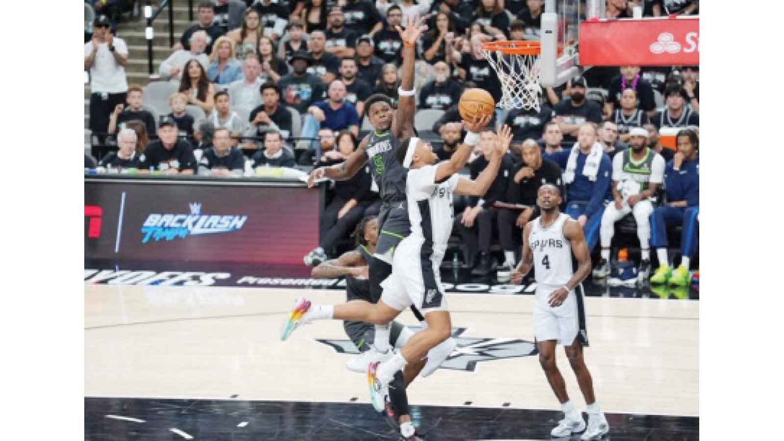 spurs blow past timberwolves