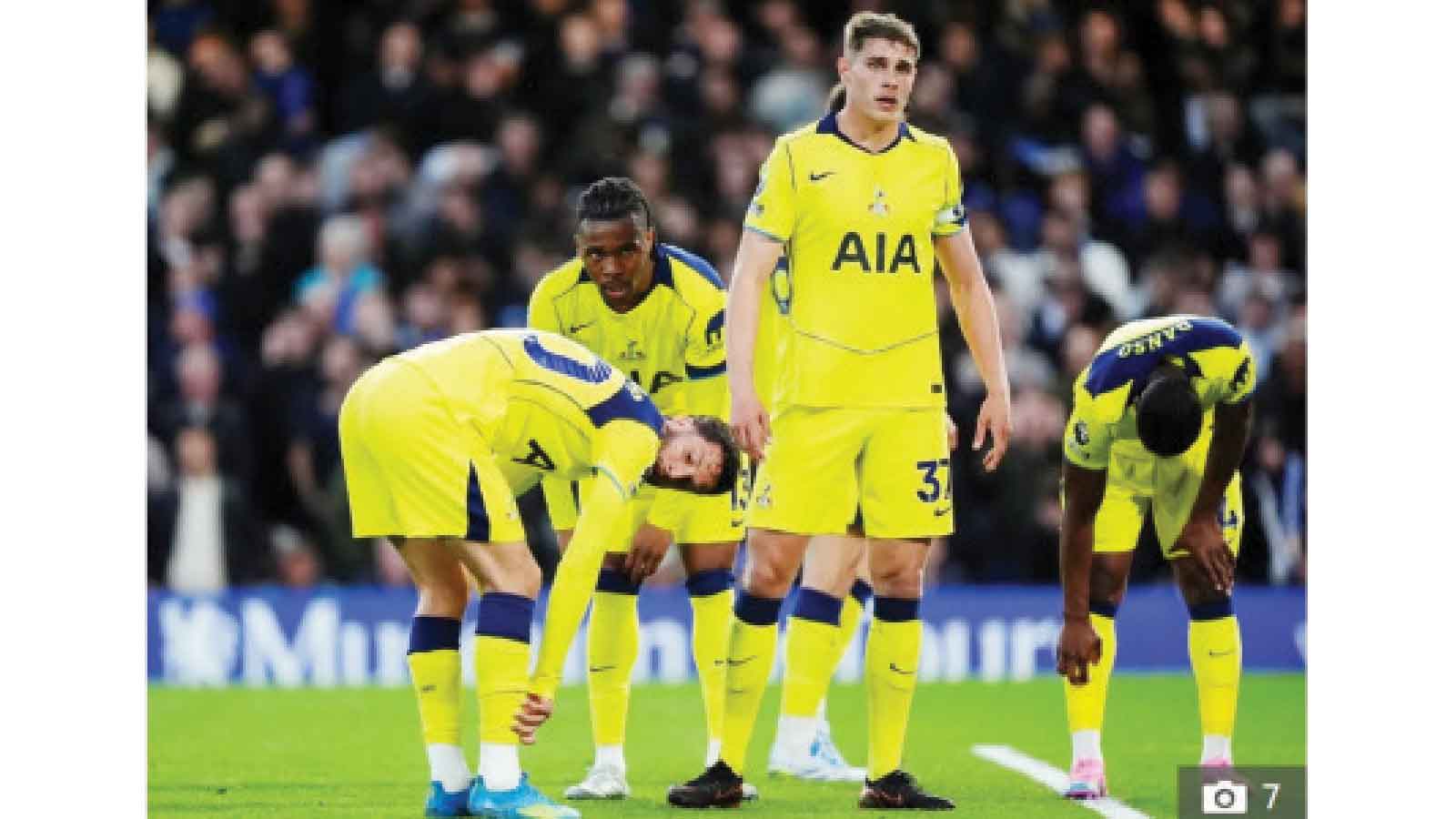 Spurs in ‘embarrassing’ relegation danger