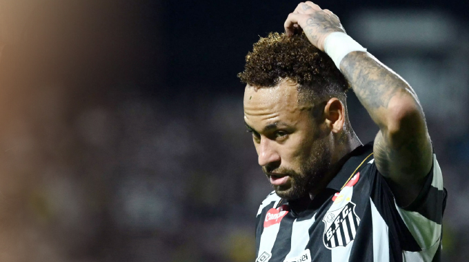 Neymar apologises for slapping teenager Robinho Jr