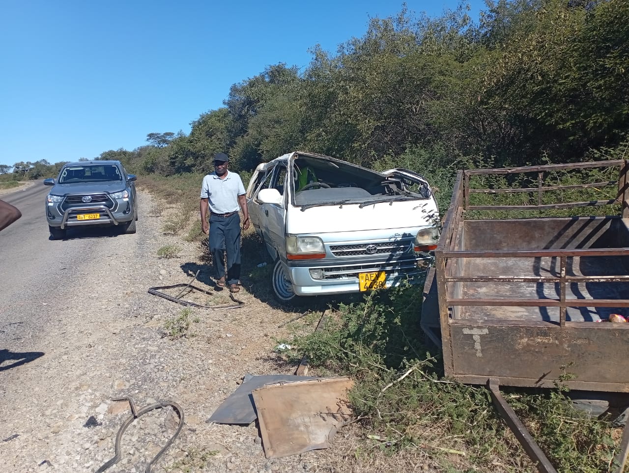 Several injured as kombi overturns