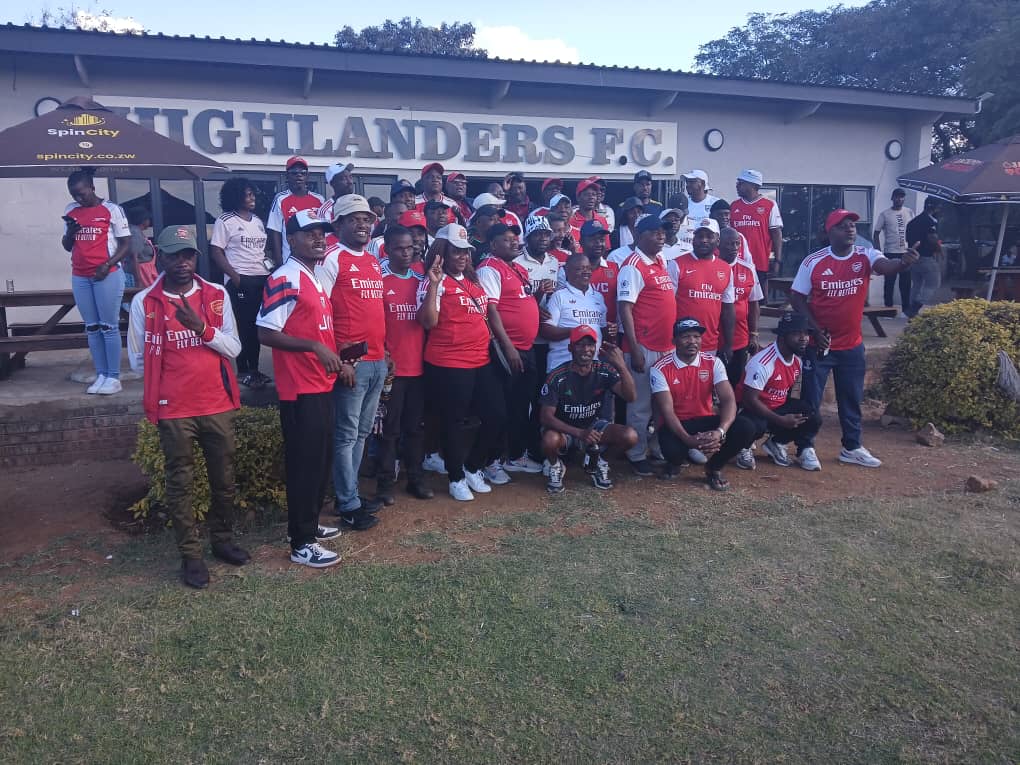 Gunners faithful gather at Bosso clubhouse for title celebration
