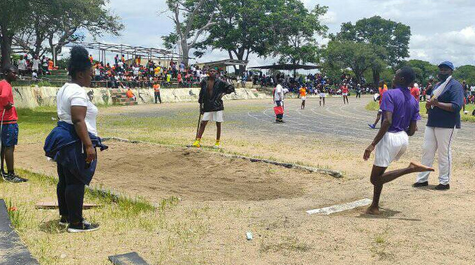 Health workers to trade scrubs for sports at Plumtree wellness gala