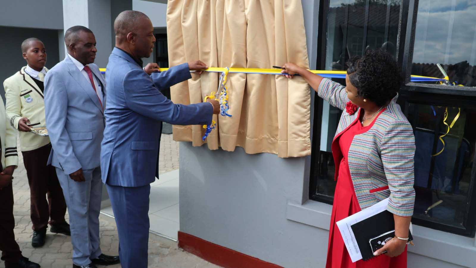 NEW: Police Commissioner-General Mutamba commissions new facilities at ZRP Mabelreign Primary School