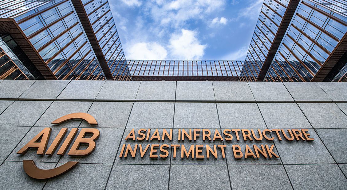 Zimbabwe courts Asian funds to power infrastructure