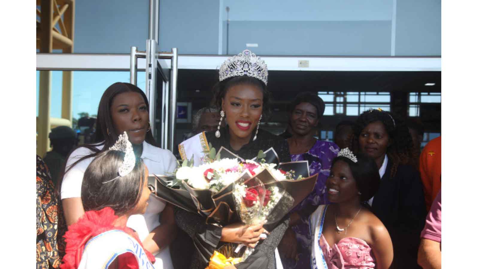 TAKE RISKS, HAVE FAITH, NEW MISS  INTERCONTINENTAL TELLS YOUTHS