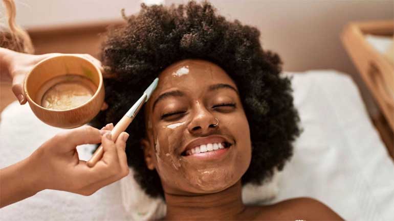 Skincare designed for skin with imperfections can help smooth your skin’s surface and minimise the appearance of blemishes, helping you feel more confident and comfortable in your own skin