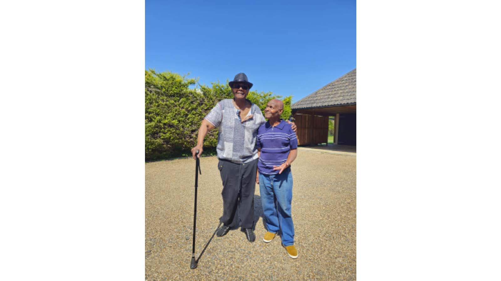 CHIBHODHORO REUNITES WITH ‘60s BANDMATE AT UK SHOW