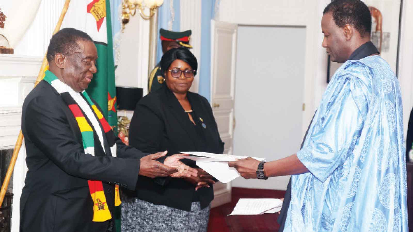 3 diplomats present letters of credence