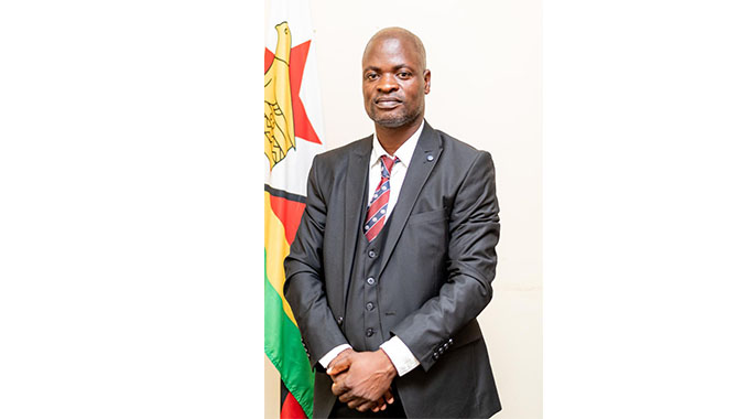 NEW: Construction of 15 modern houses for the vulnerable begins in Kadoma