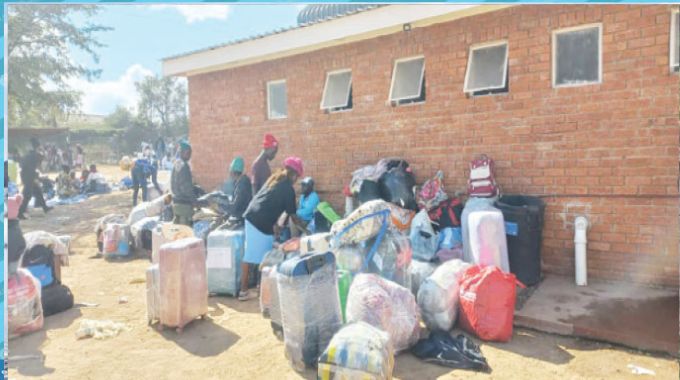 Home is always best: The experiences of Zimbabweans moving back home from SA