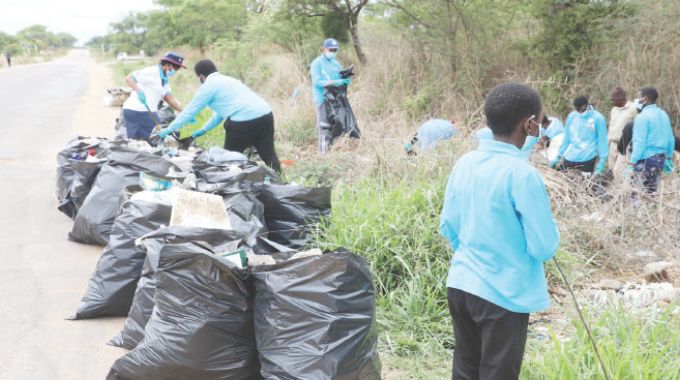 As El Niño looms Zimbabwe marks World Environment Day with urgent call for climate action and plastic reduction