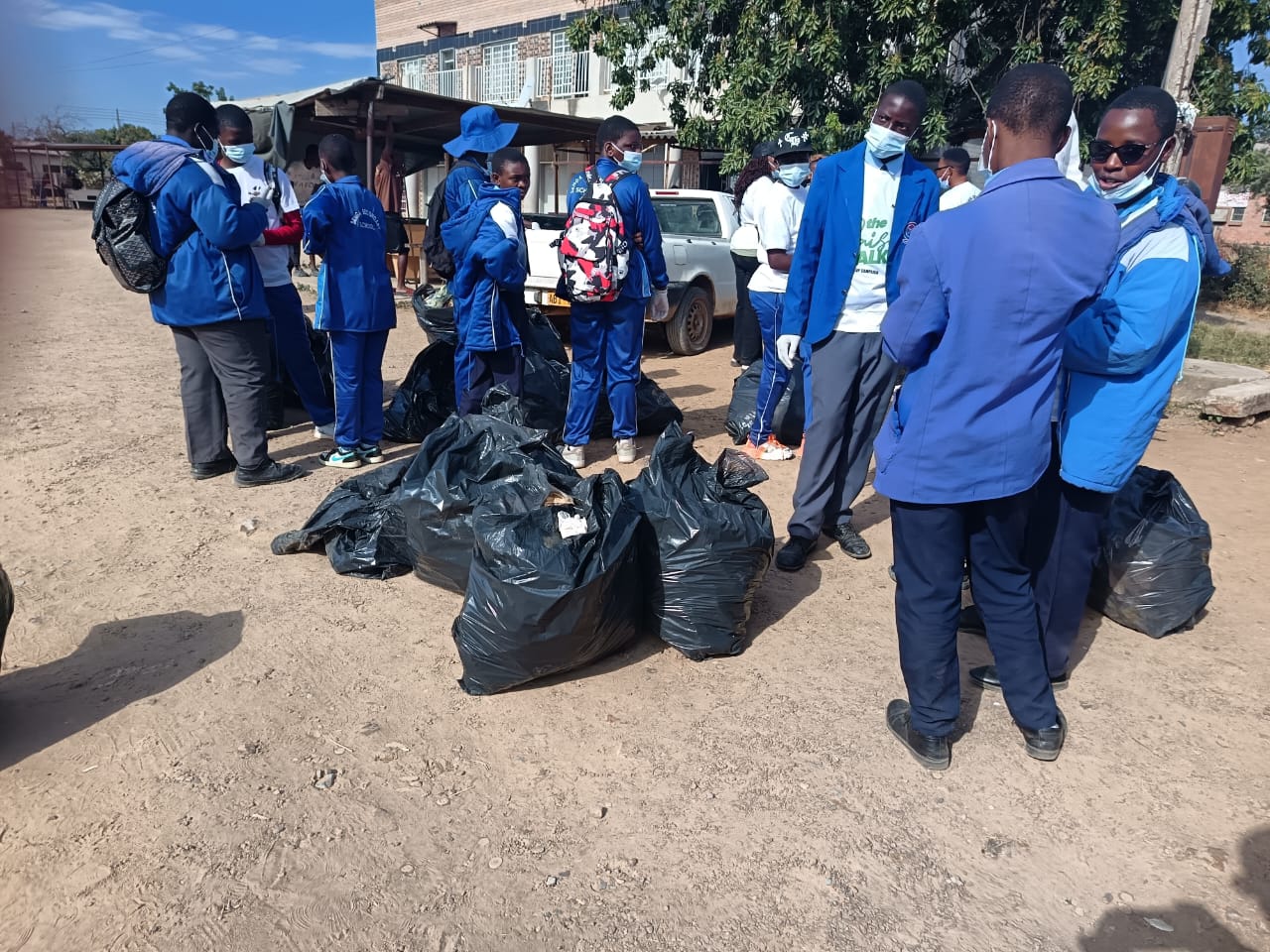 Gweru residents, government departments join national clean-up campaign
