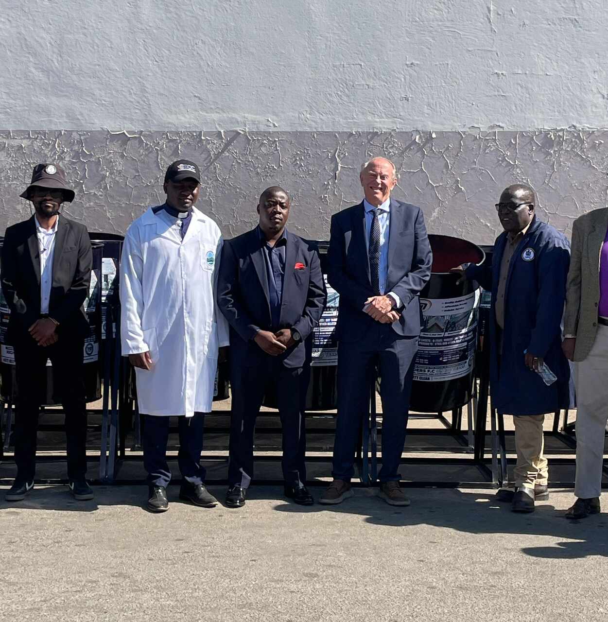 Altcom, Highlanders Donate Bins to BCC at City Hall Car Park