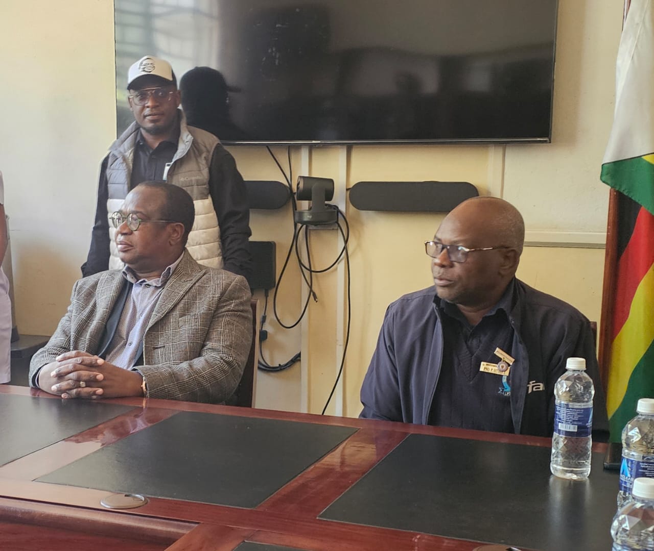 Prof Ncube tours Mpilo Radiotherapy Centre, Solar Plant