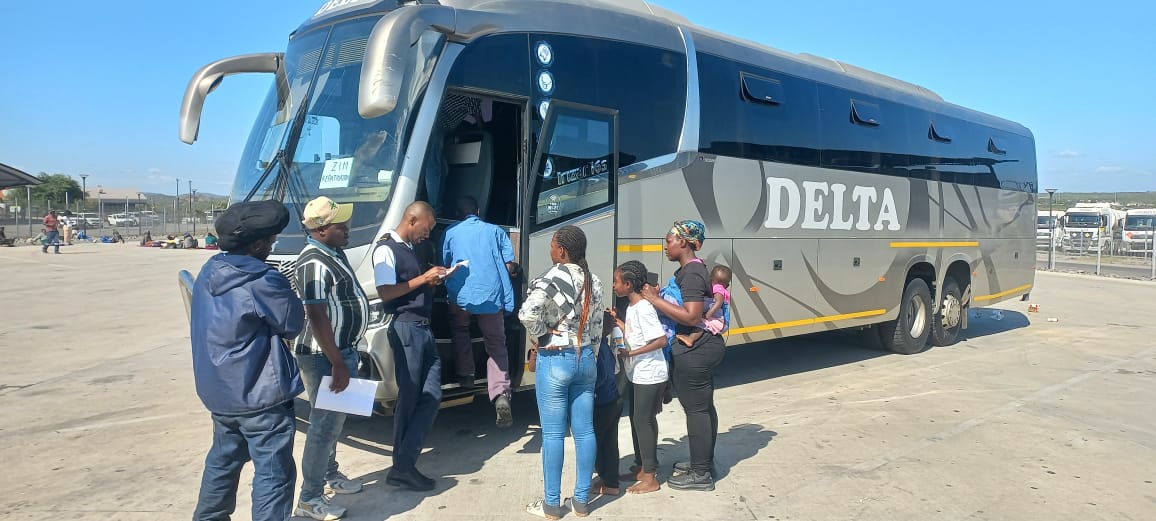 Zimbabwe repatriates 74 amid SA xenophobic attacks