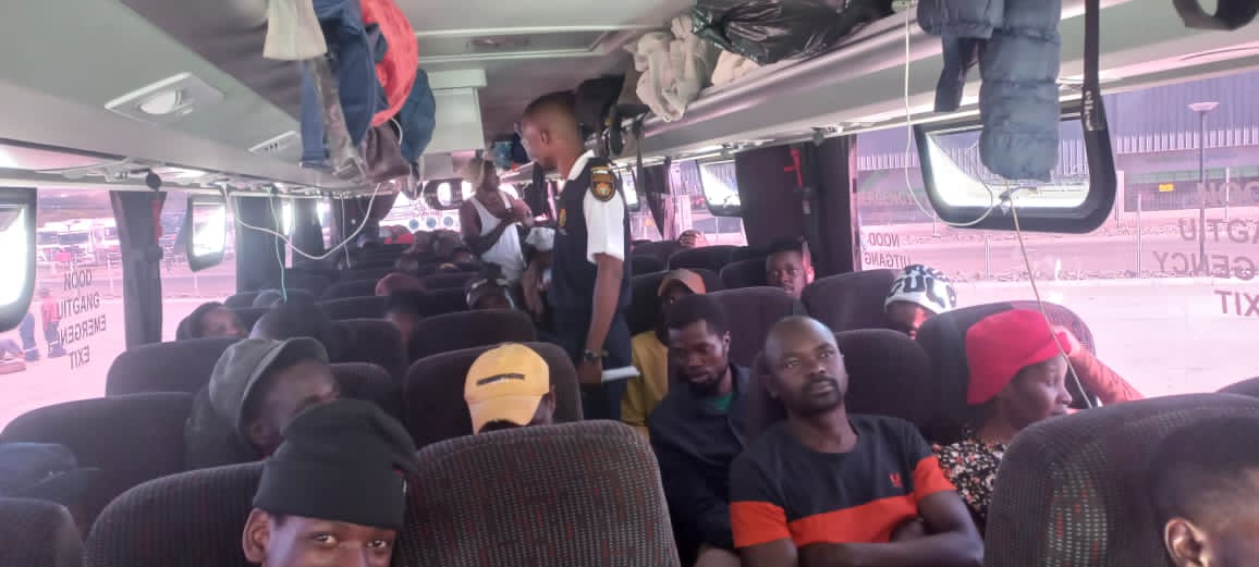 74 Zimbabweans arrive by road as xenophibia attacks heats up in SA