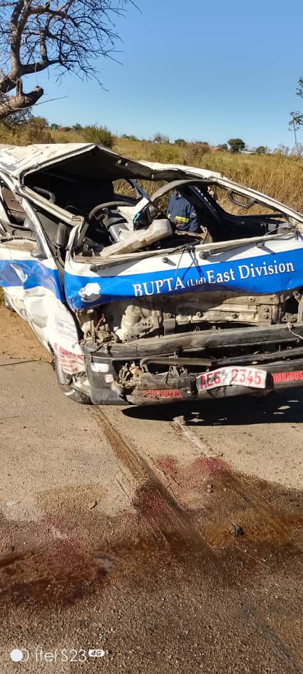 20 people injured in Mahatshula road accident