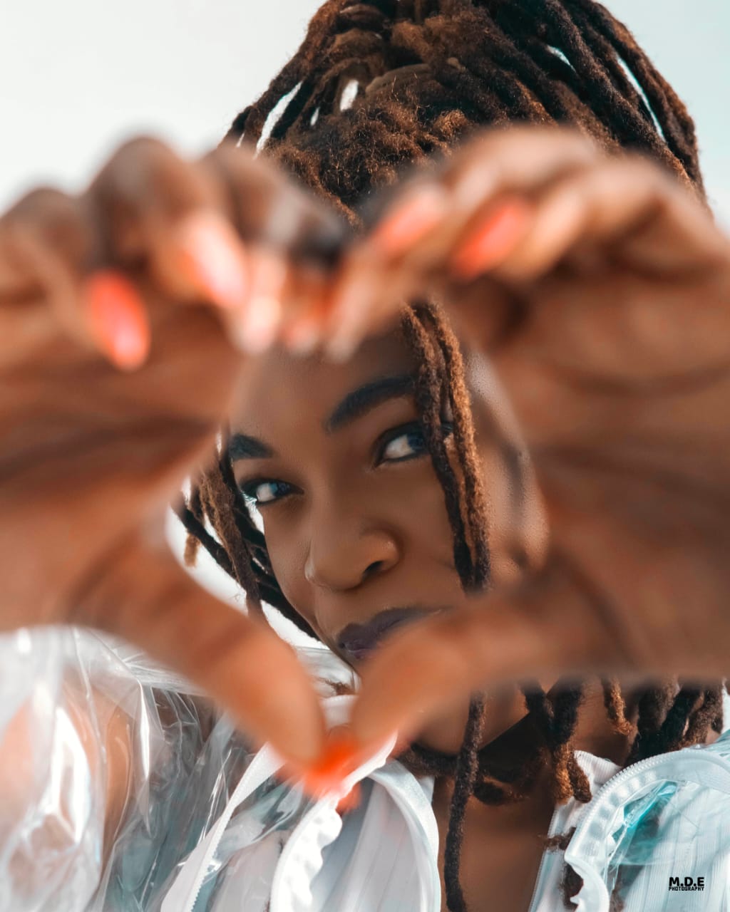 Mandie Mae shares love story in new single