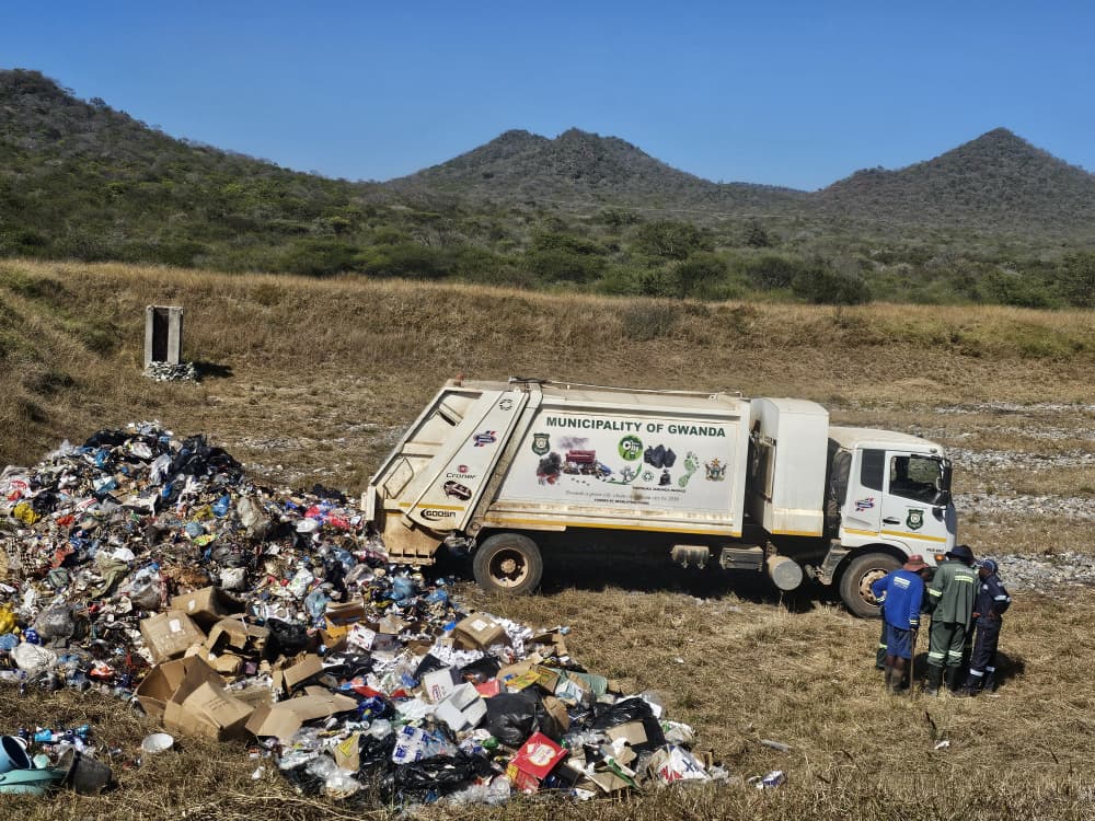 13 years of smoke and flies Gwanda finally closes old dumpsite and opens new landfill
