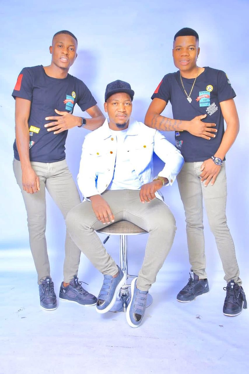 Insimbi ZeZhwane