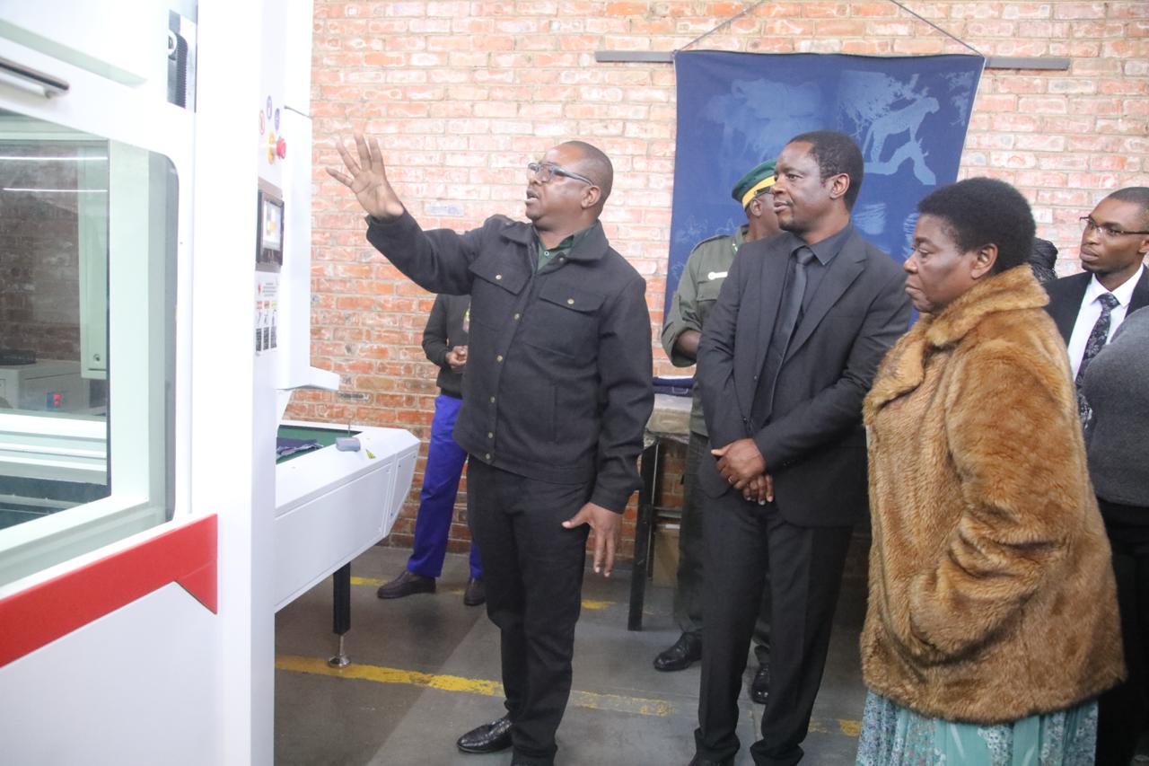 Revival of Express stores pays dividends for Edgars