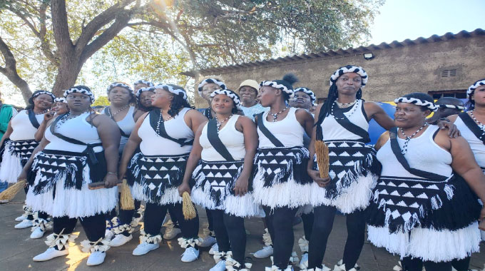 Amakhosikazi  dance into Chibuku National Finals
