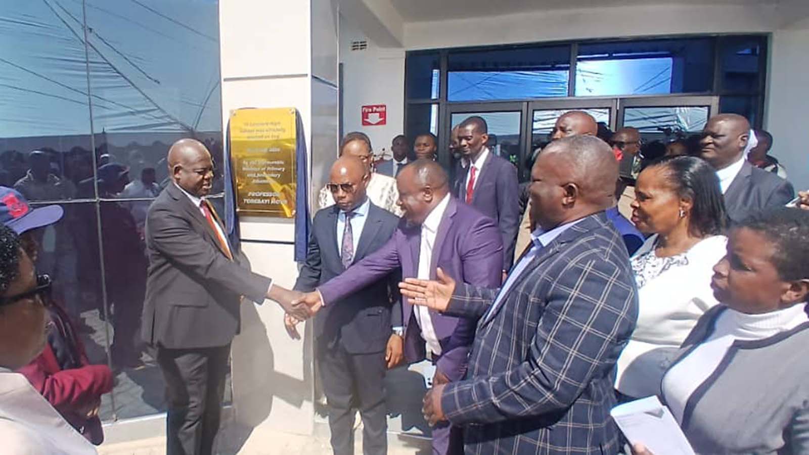Transport mogul Mukumba opens state-of-the-art school in Domboshava