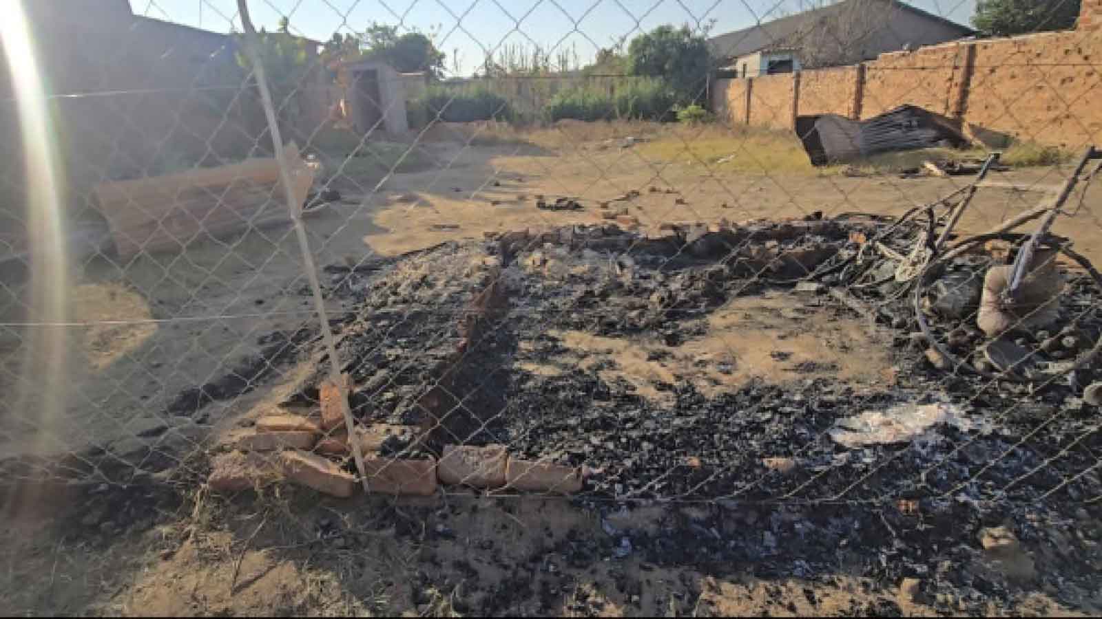 BLOODIED AND NAKED WOMAN ESCAPES DEATH AS HUBBY KILLS THEIR TWO KIDS, BURNS HOUSE