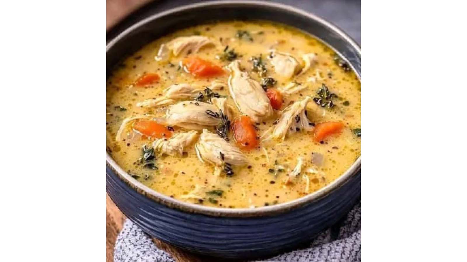 Creamy chicken and vegetable soup