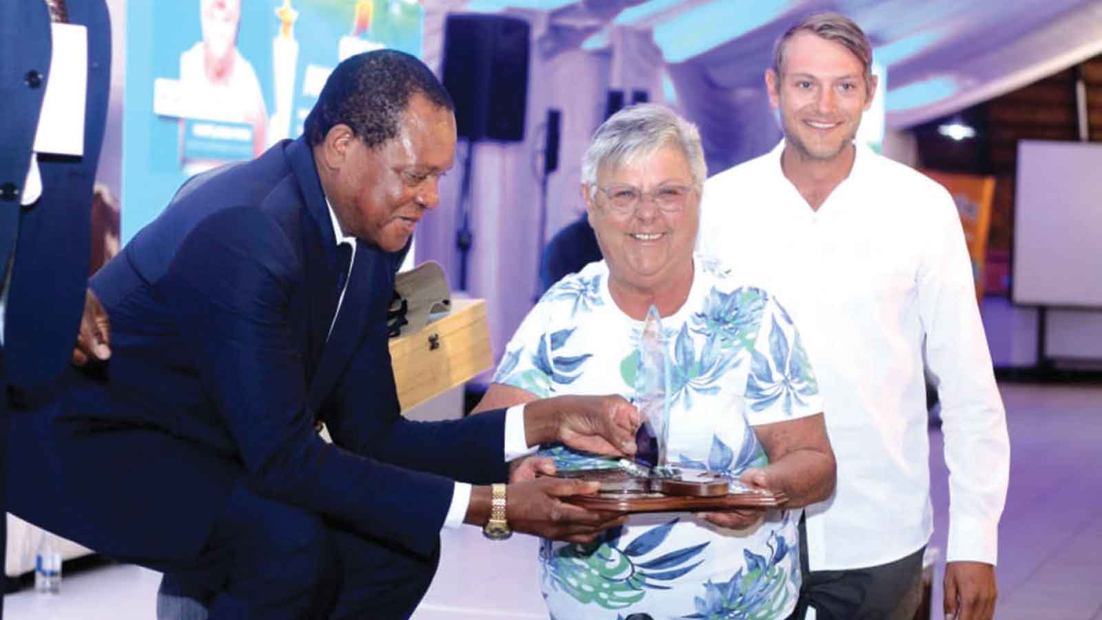 Over 50 years in dairy, 200-million-litre farmer receives Oscar Award