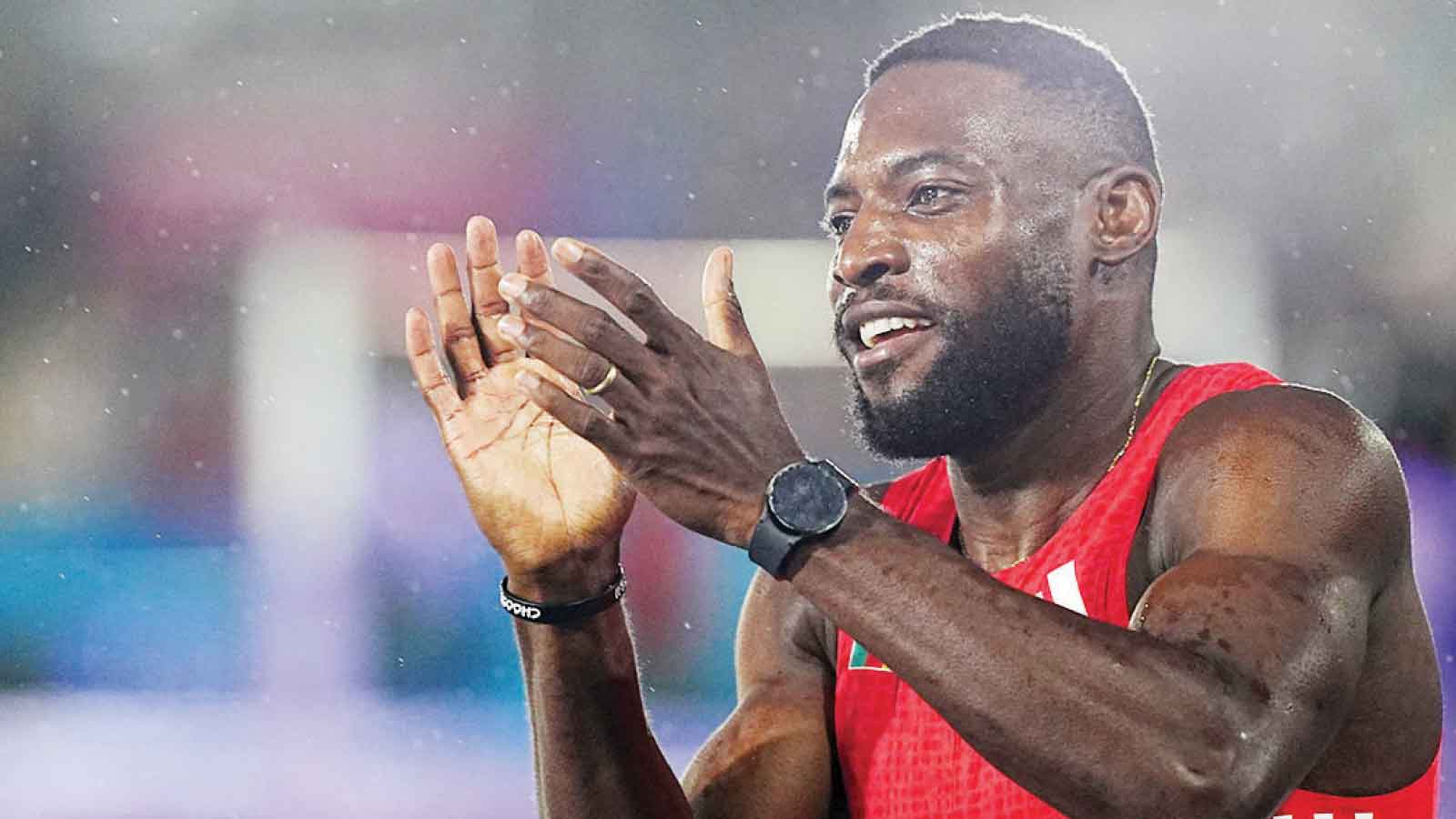 Eseme, Hobbs shine in Glasgow rain