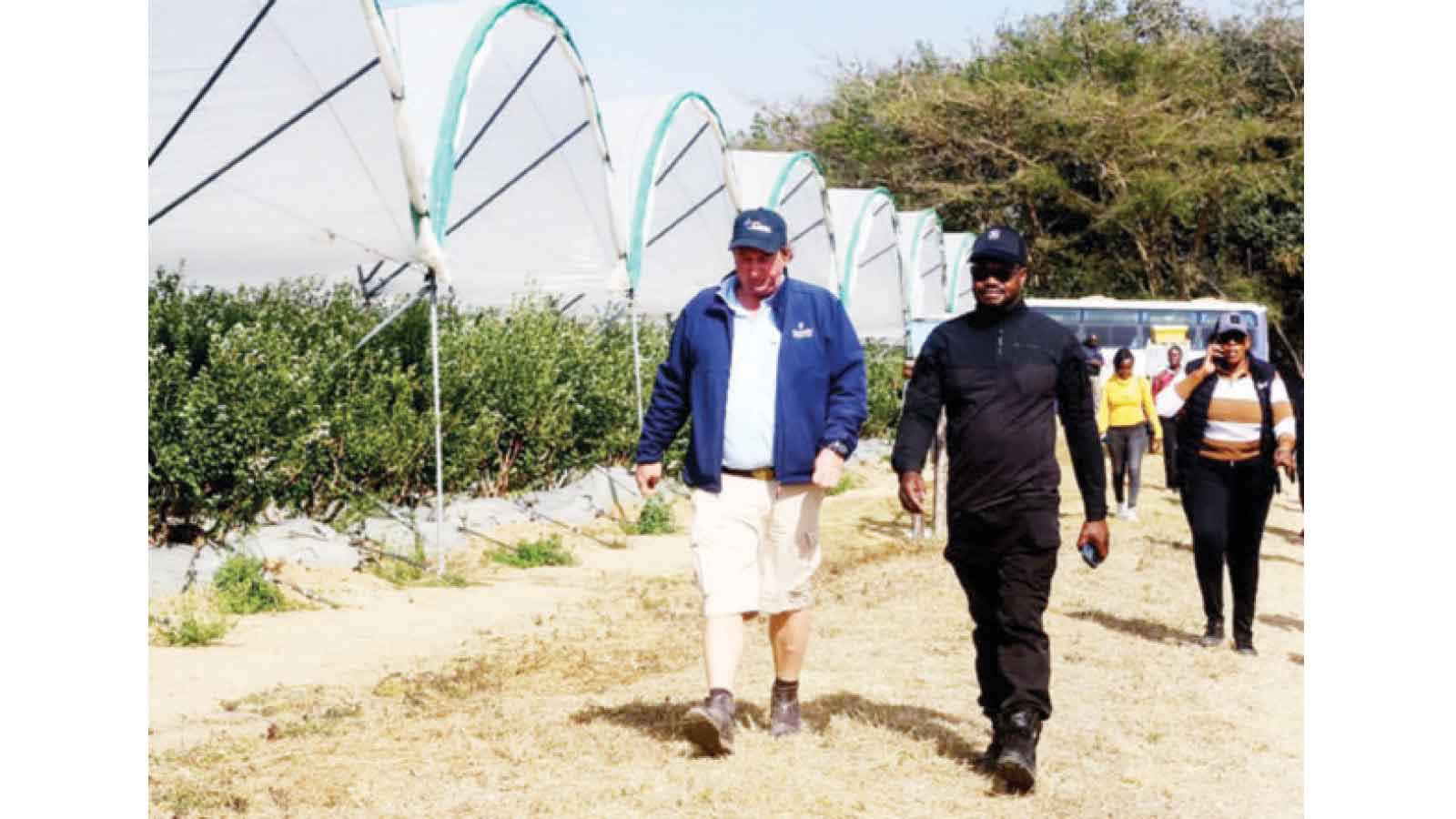 Info Ministry tours Mash East projects