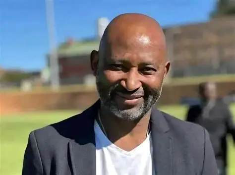 Bosso legend Peter Ndlovu mourns departed Highlanders officials
