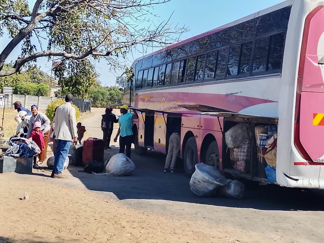 Returnees transported from Beitbridge to Bulawayo