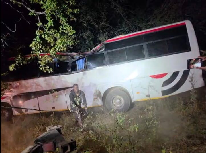 Bus driver arrested after crash injures pupils near Makhado