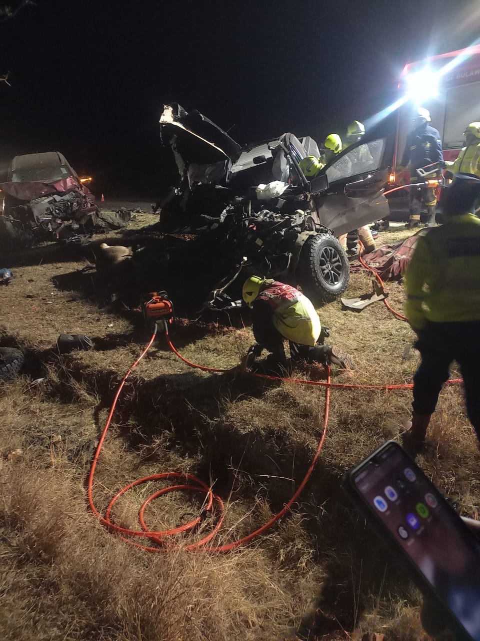 Benjani, Zenzo arrive at Highlanders crash scene, distraught