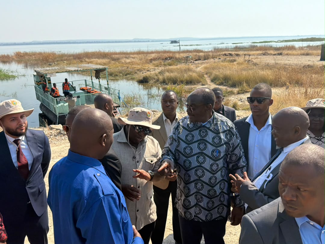 VP Mohadi impressed by digitalised immigration system at Kasambabezi Border Post