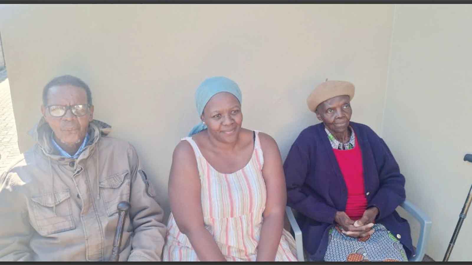 GRIEF EVERYWHERE...Slain Zandile’s family (from left) her father Livingstone Edward Khumalo, sister Sibongile Gugulethu Mungoni and mother Velile Khumalo at their home in Bulawayo where they exclusively spoke to B-Metro