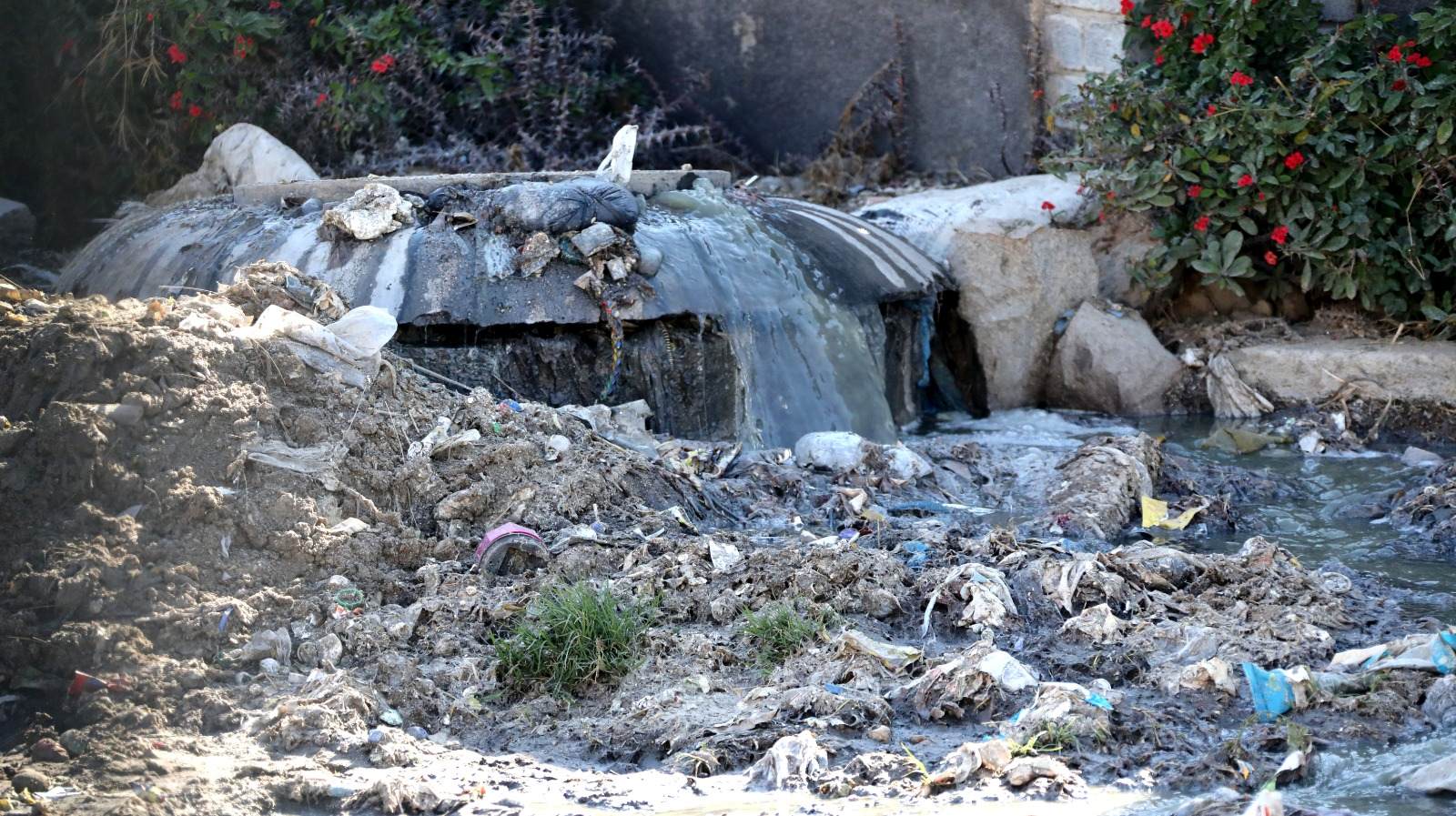 Bulawayo choking under weight of sewer blockages