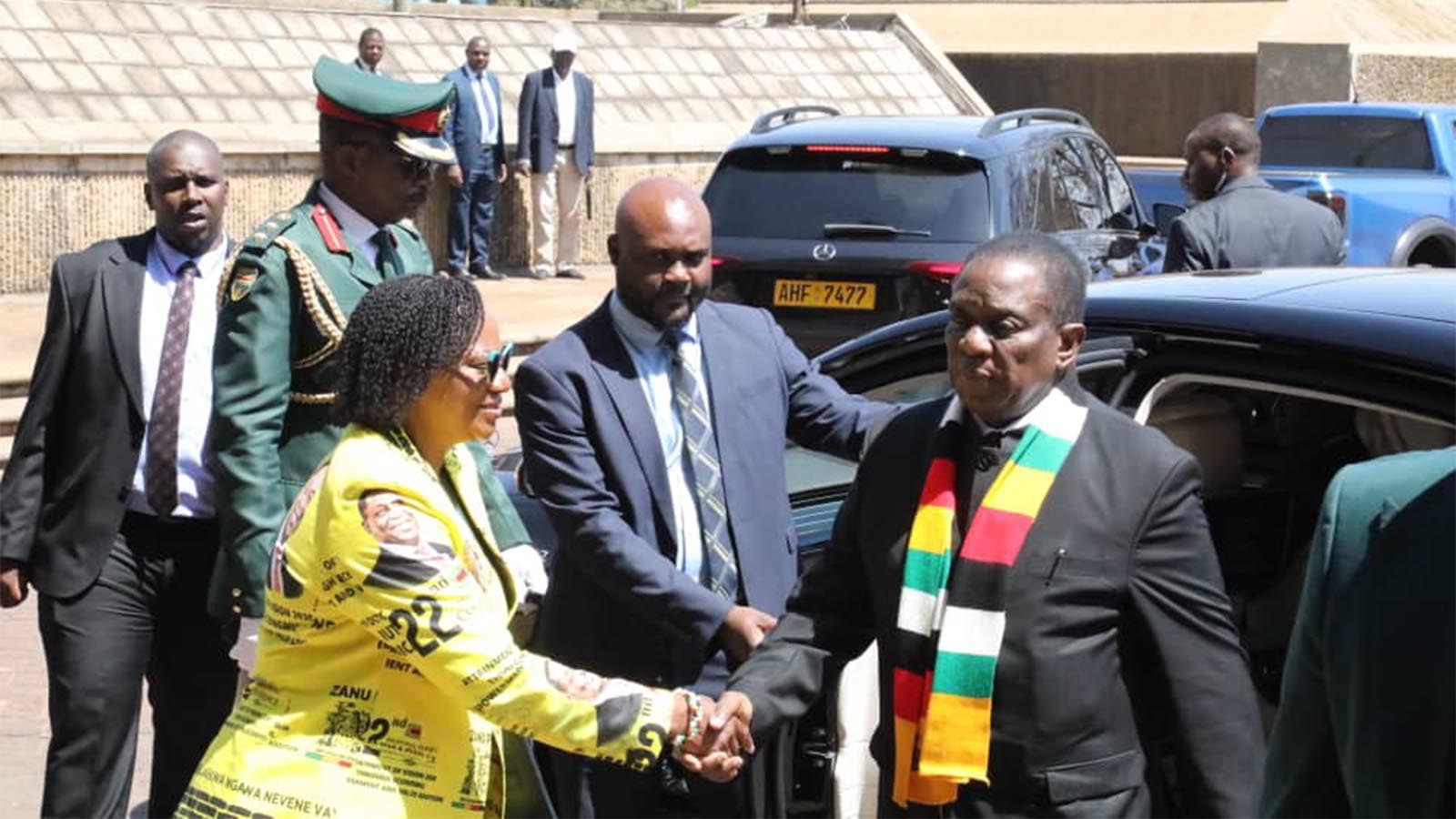 President Mnangagwa arrives for Zanu PF Politburo meeting