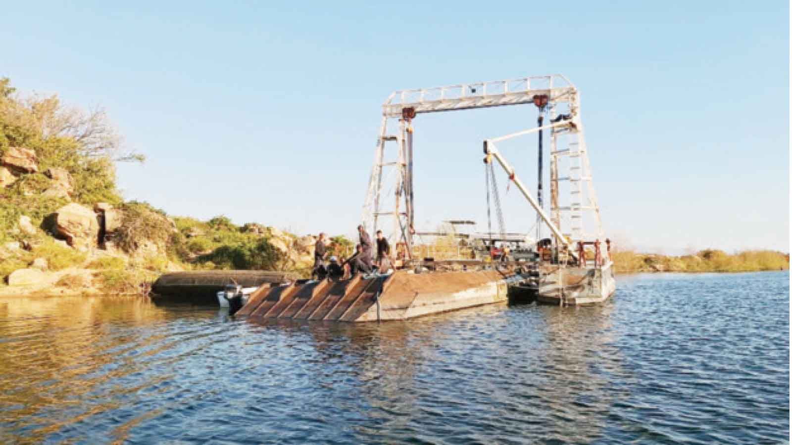 Kariba toll hits 97, team moves to flip ferry